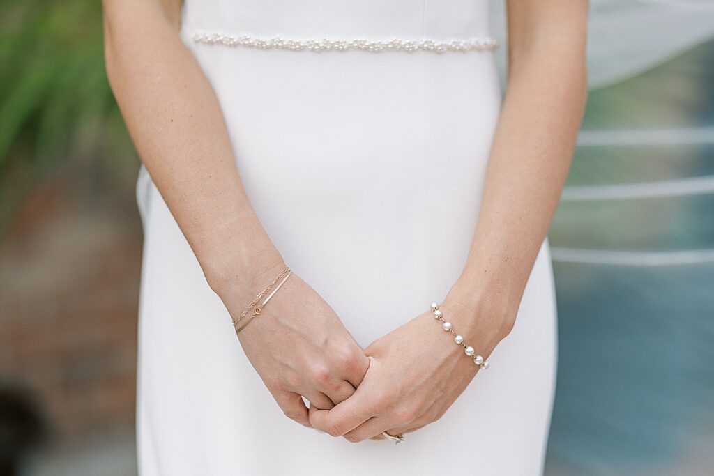 Up close picture of bride hands